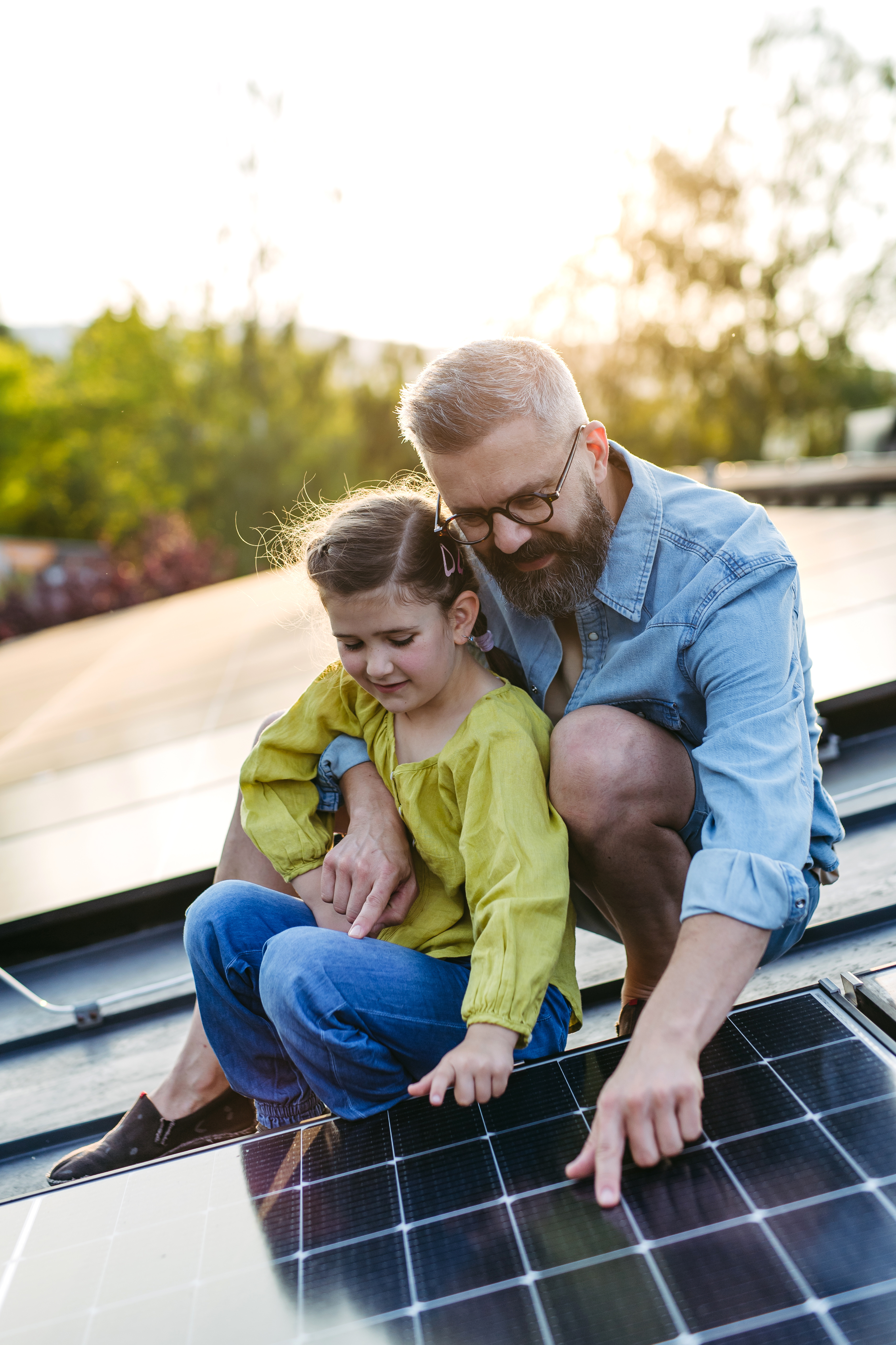 Rooftop solar and storage biannual report