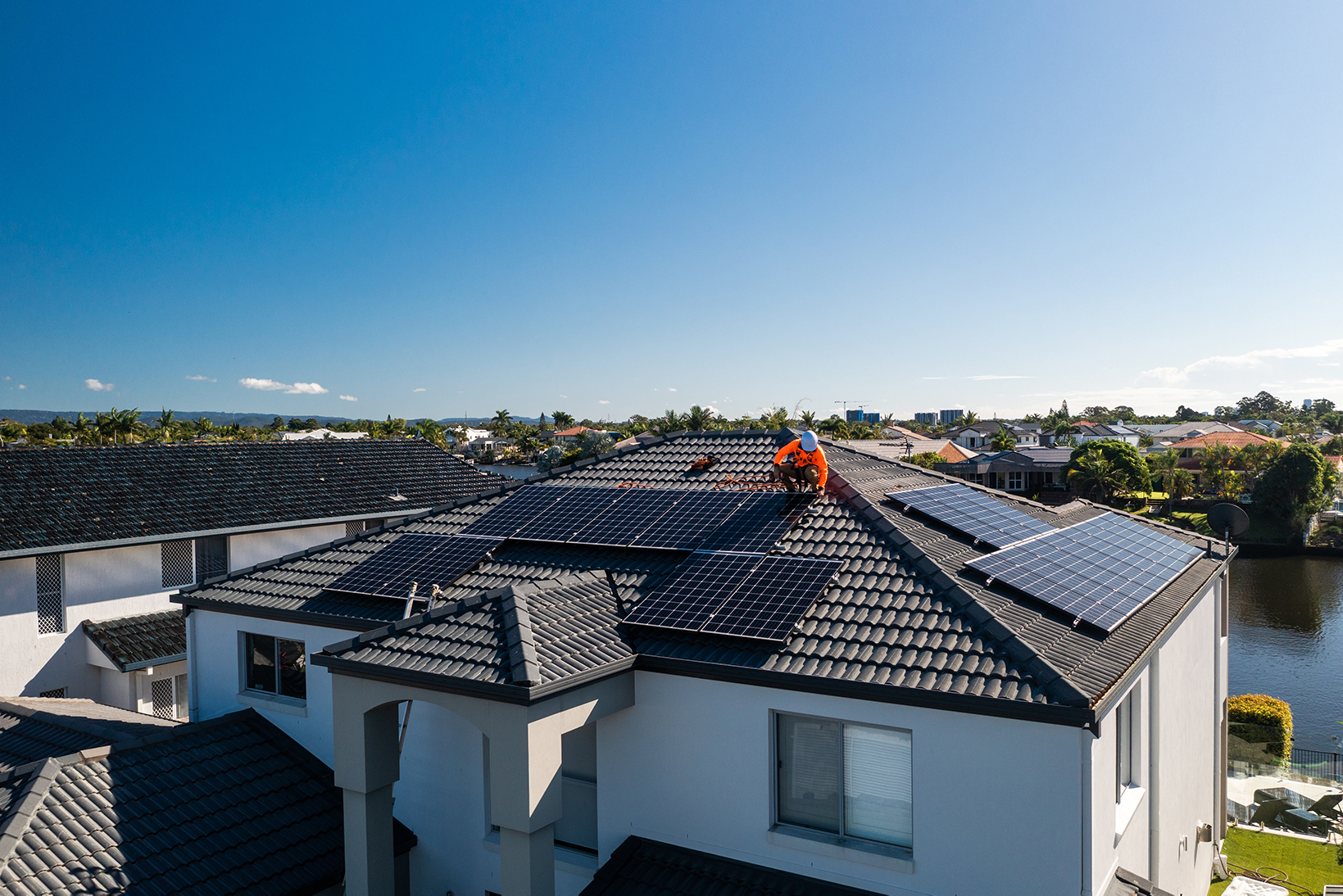 Australia's love of rooftop solar continues to ease energy costs on homes and businesses